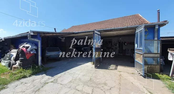 Lokal | 4zida