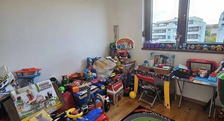 Šestosoban stan | 4zida