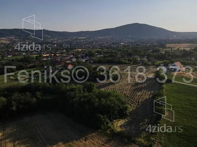 Plac | 4zida