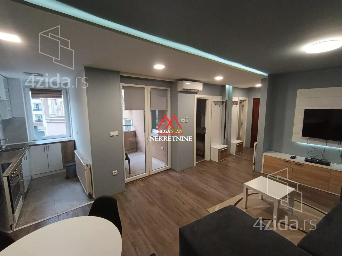 Jednoiposoban stan | 4zida