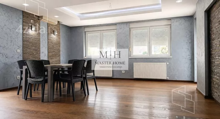 Petosoban stan | 4zida