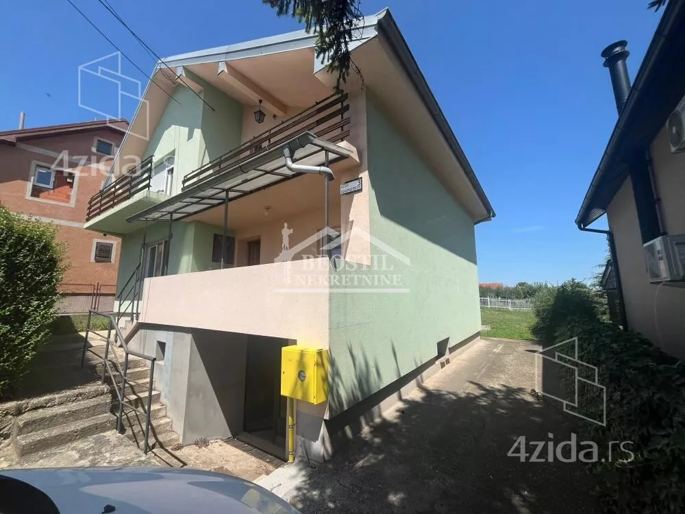 Kuća | 4zida