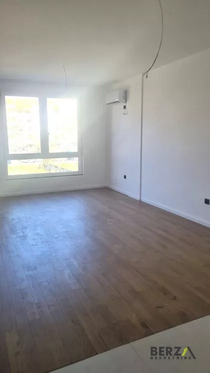 Bulevar Patrijarha Pavla (Somborski Bulevar) | 4zida.rs