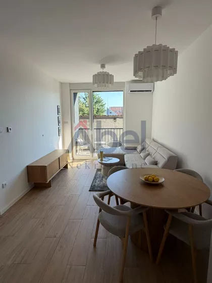 Južni Telep | 4zida.rs