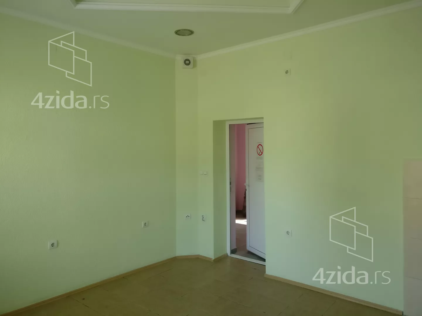 Lokal | 4zida
