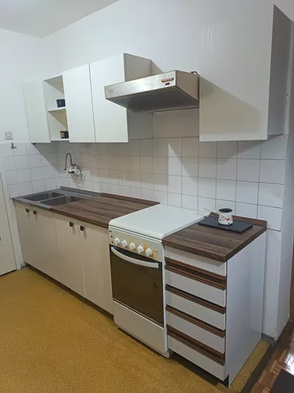 Bulevar Nemanjića 34A | 4zida.rs