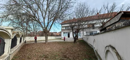 Svetosavska | 4zida.rs