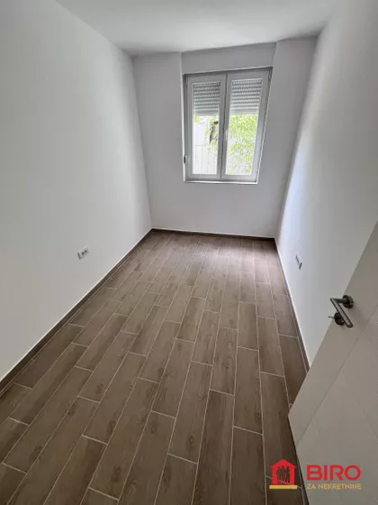 Lipov Gaj | 4zida.rs