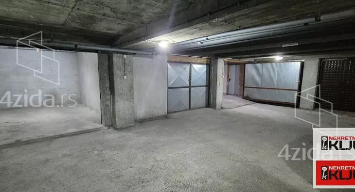 Garaža/Parking | 4zida