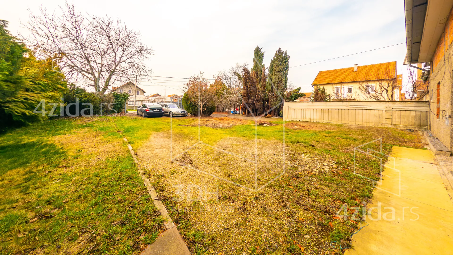 Građevinsko zemljište | 4zida