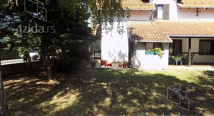 Kuća | 4zida