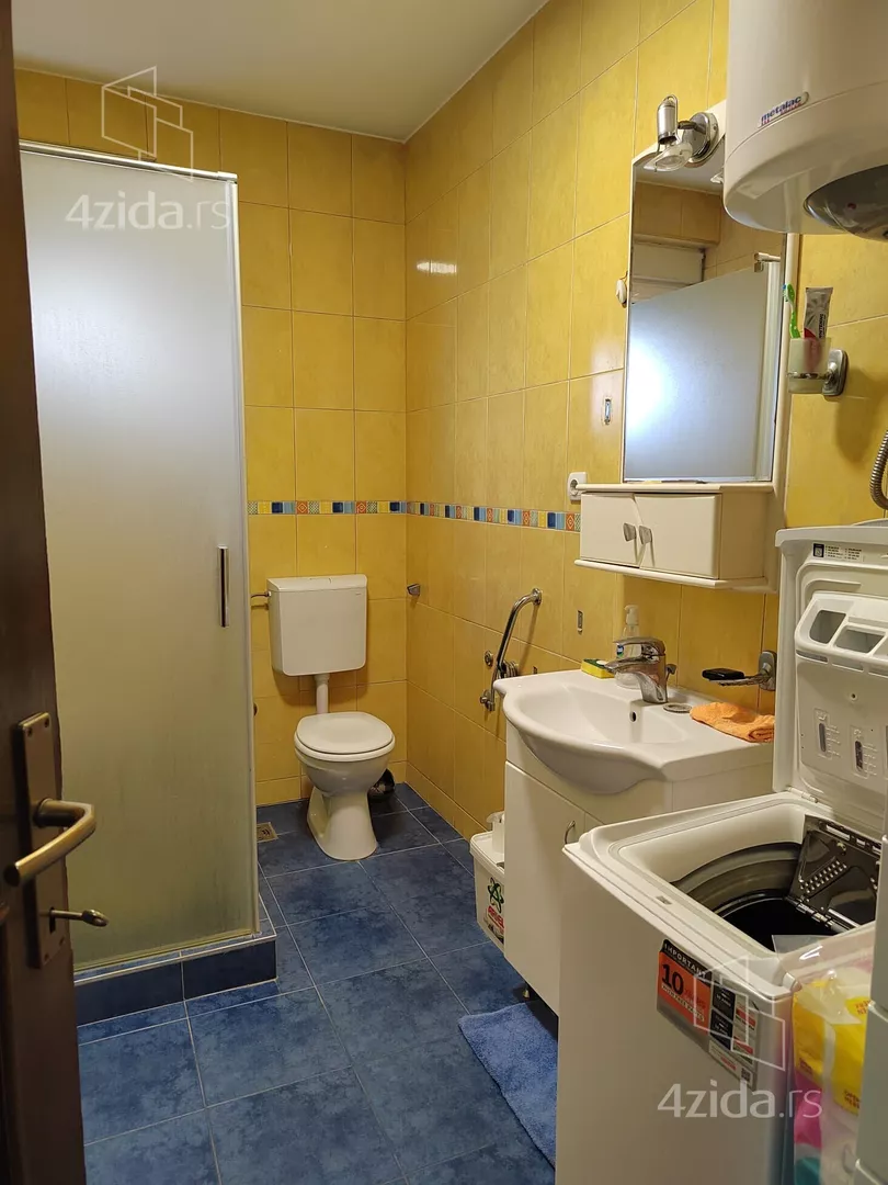 4-etažna kuća | 4zida