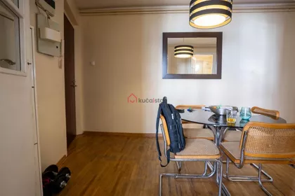 Kalenić pijaca | 4zida.rs