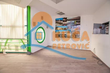 Obrenovićeva | 4zida.rs