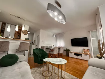 Bate Brkića 10b | 4zida.rs