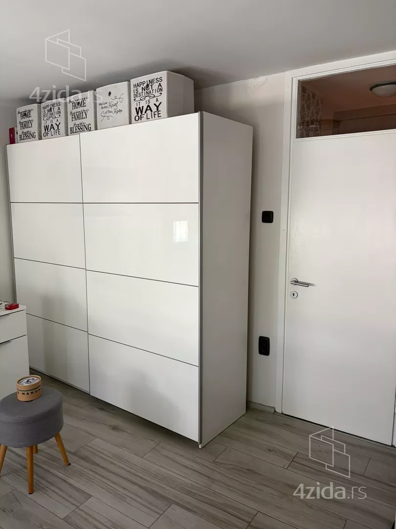 Garsonjera | 4zida