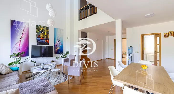 4-etažna kuća | 4zida
