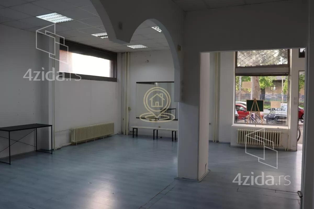 Poslovni prostor | 4zida