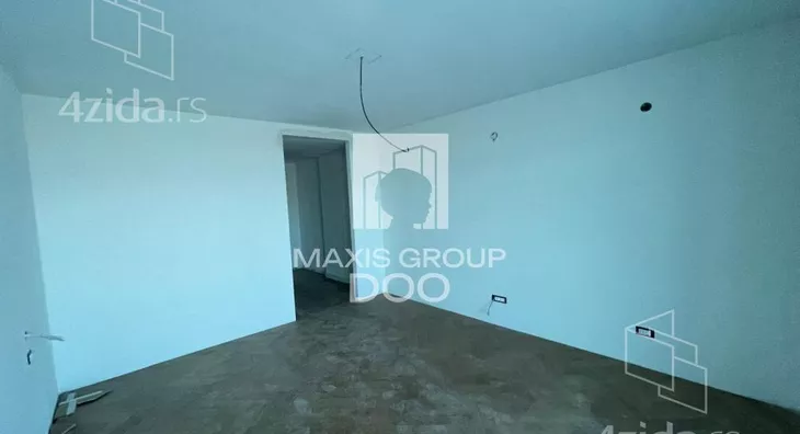 Četvoroiposoban stan | 4zida