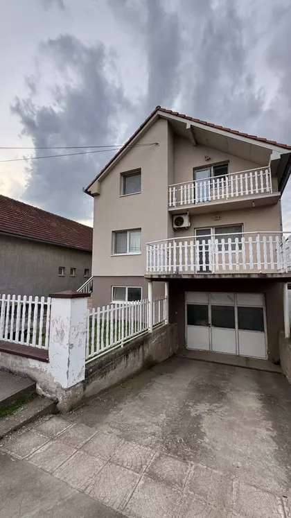 Zeleno Polje | 4zida.rs