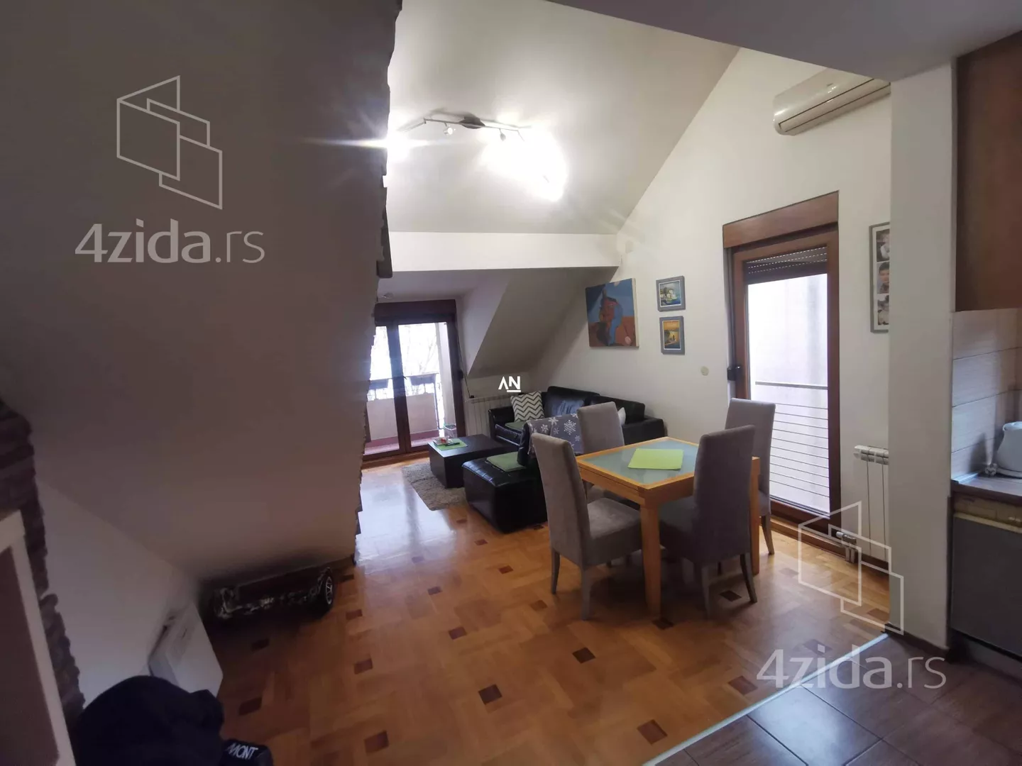 Četvorosoban stan | 4zida