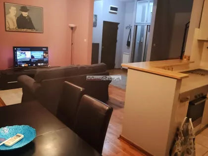 Crveni Krst Vračar | 4zida.rs