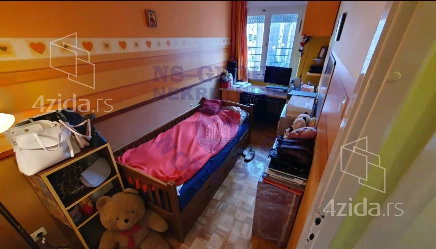 Troiposoban stan | 4zida
