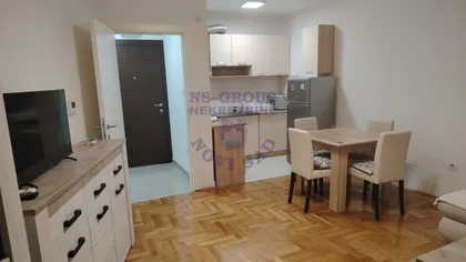 Bulevar Patrijarha Pavla (Somborski Bulevar) | 4zida.rs