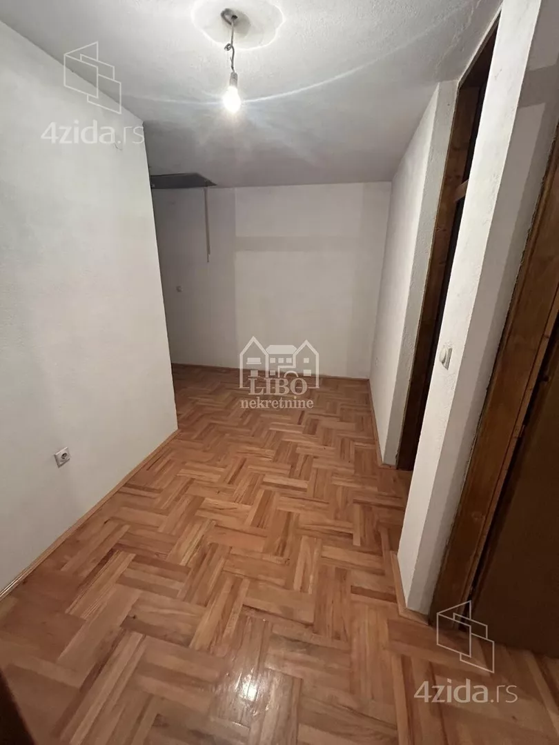 4-etažna kuća | 4zida