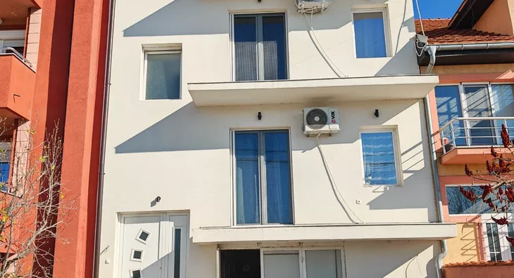 3-etažna kuća | 4zida