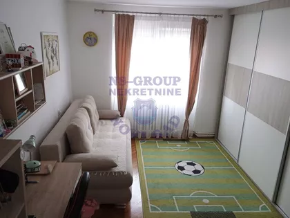 Cara Dušana | 4zida.rs