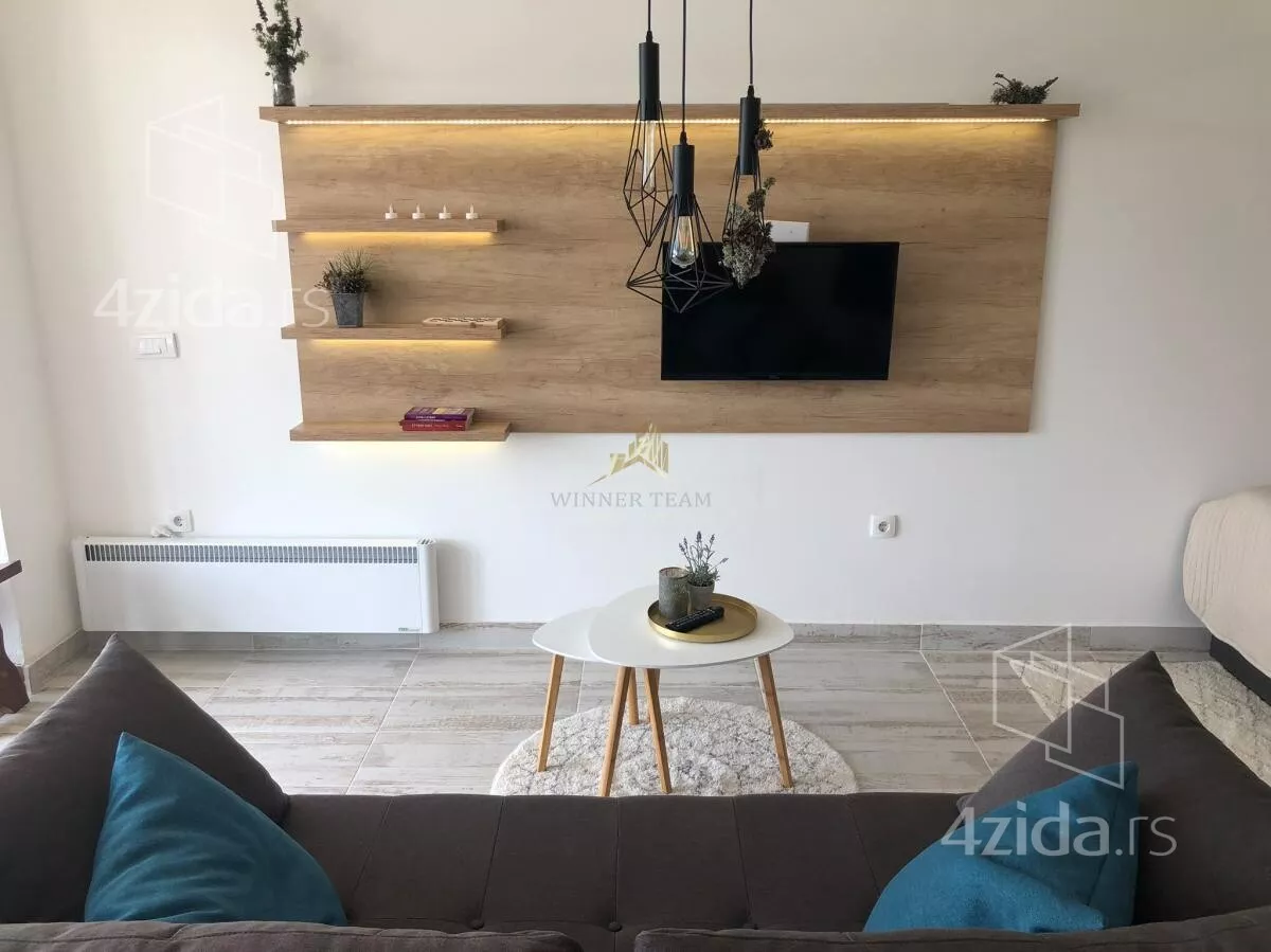 Garsonjera | 4zida