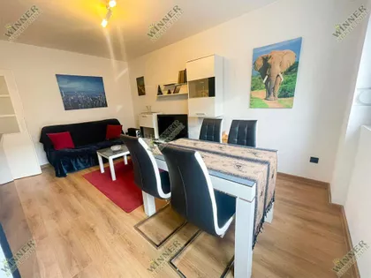 Milana Uzelca | 4zida.rs