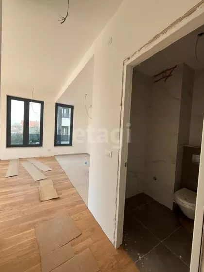 Pregrevica | 4zida.rs