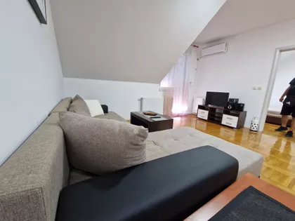 Gradske lokacije | 4zida.rs