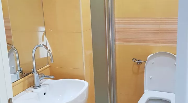 Šestosoban stan | 4zida