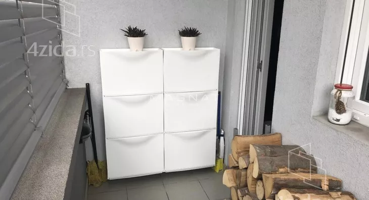 Četvoroiposoban stan | 4zida