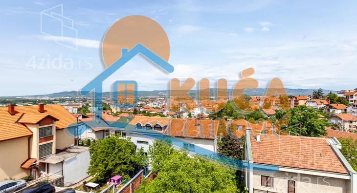 4-etažna kuća | 4zida