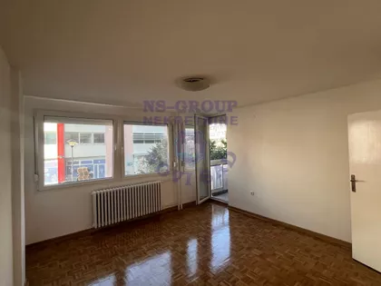 Bulevar Cara Lazara | 4zida.rs