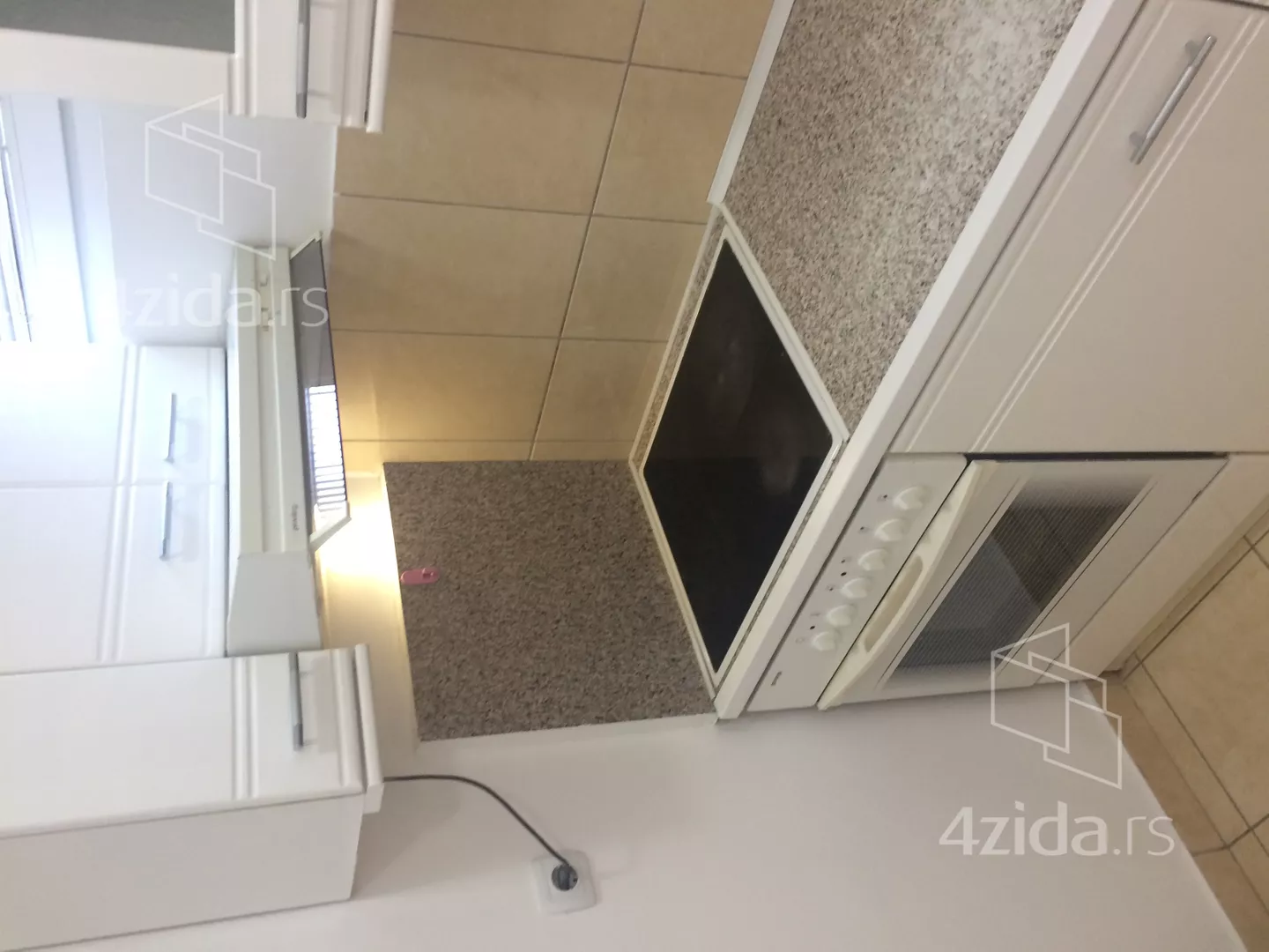 Garsonjera | 4zida