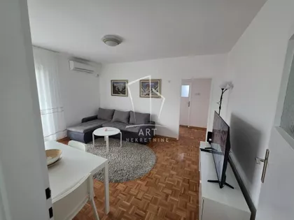 Stjepana Filipovića | 4zida.rs