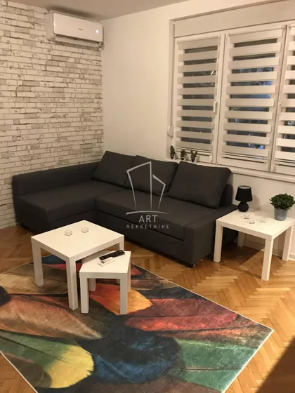 Džordža Vašingtona | 4zida.rs