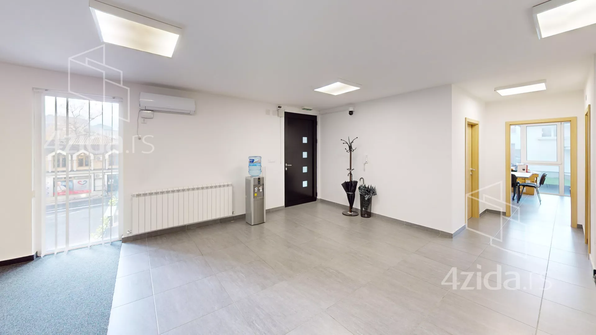 Poslovni prostor | 4zida