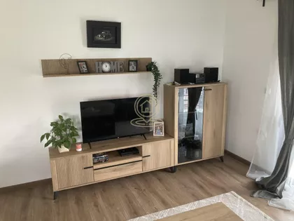 Borča | 4zida.rs
