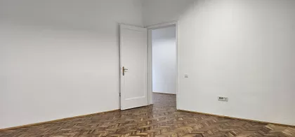 Sazonova | 4zida.rs