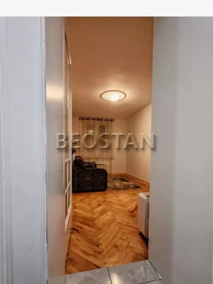 Karađorđev Trg | 4zida.rs