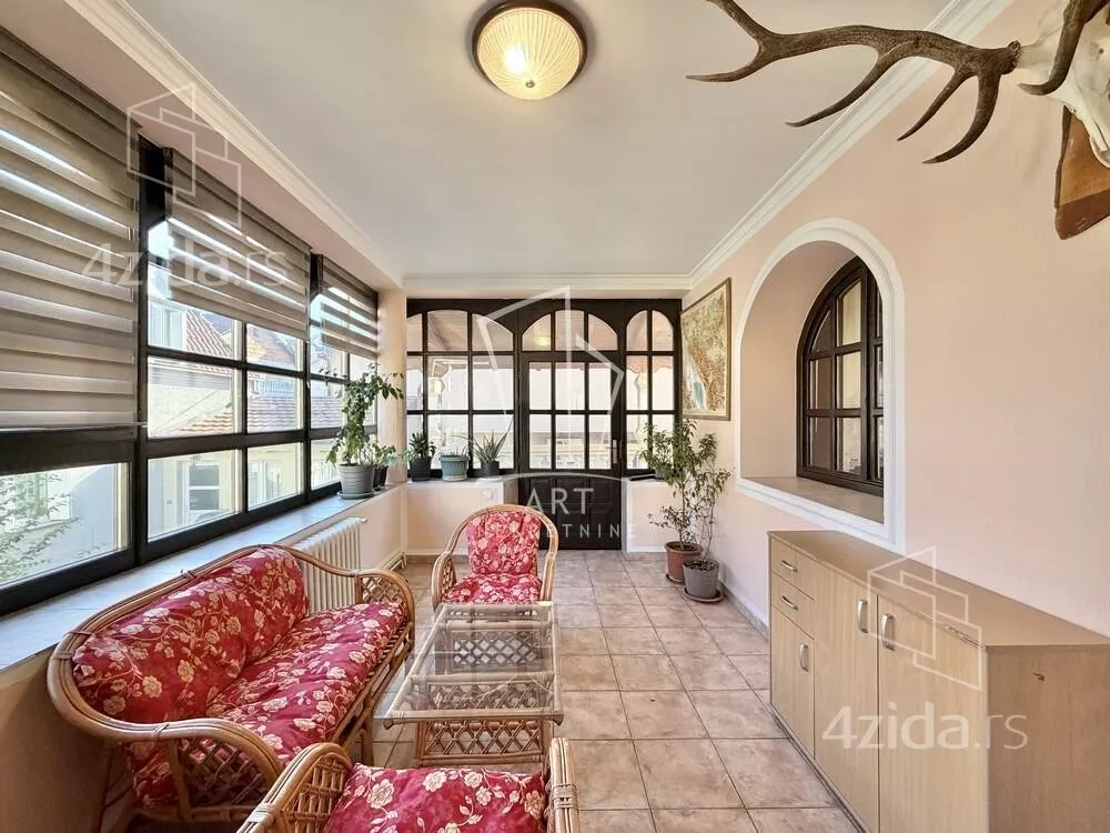 3-etažna kuća | 4zida