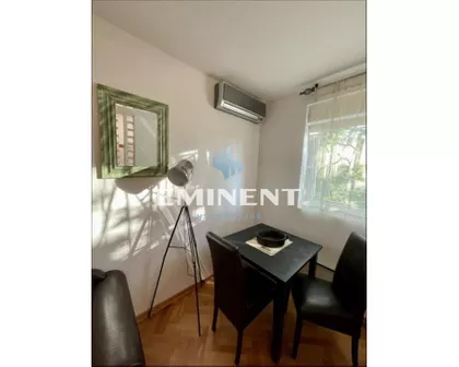 Karađorđeva | 4zida.rs