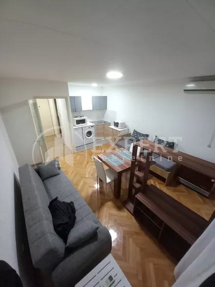 Maksima Gorkog | 4zida.rs