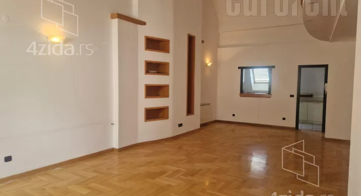 Šestosoban stan | 4zida